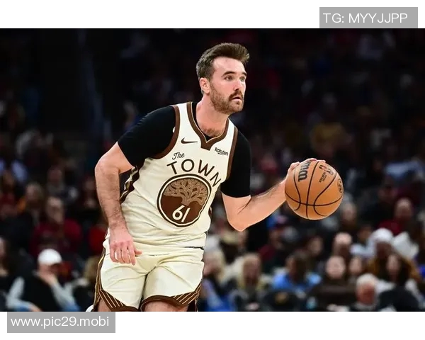 库明加换玻璃人?勇士退出字母哥争夺,省下1亿美元,字母哥留守雄鹿,湖人淡定看烟花! 库明加换玻璃人?勇士退出字母哥争夺,省下1亿美元,字母哥留守雄鹿,湖人淡定看烟花!